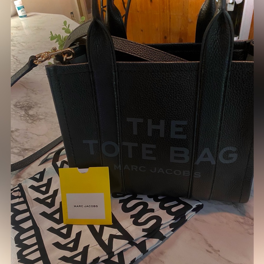 Barely used Marc Jacobs bag